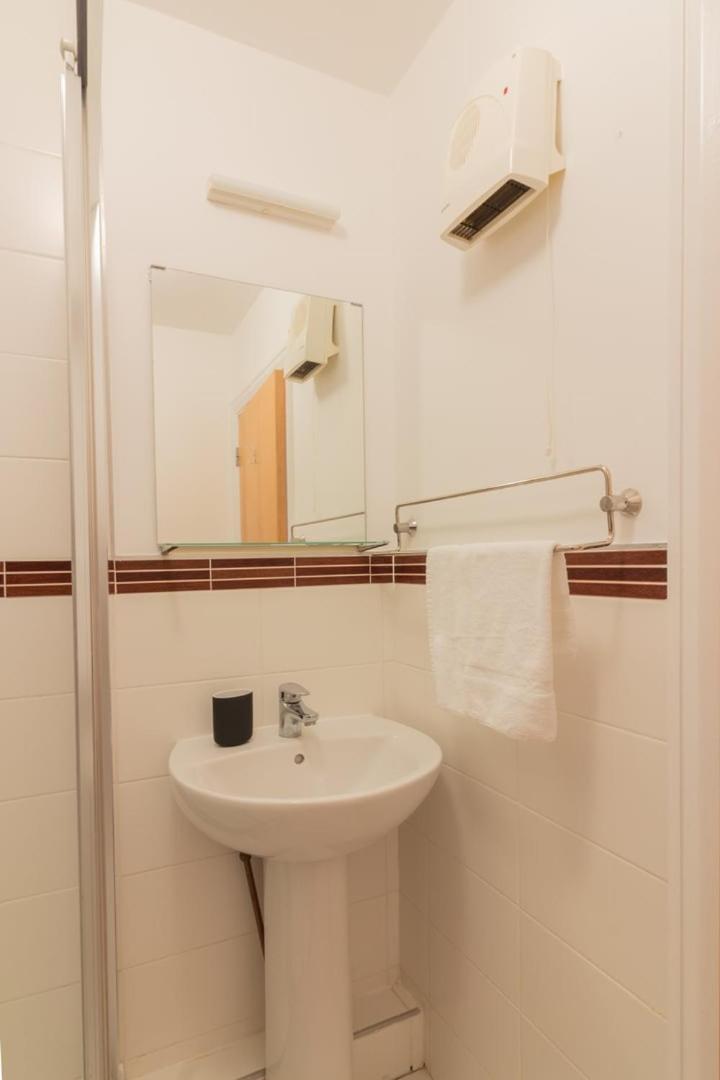 Guestready - Modern Stay By Pheonix Park Dublino Esterno foto